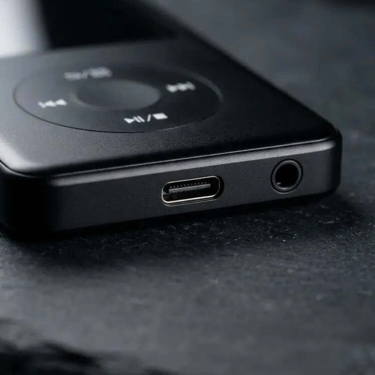 RetroPod – A Touch of Nostalgia. Just Music.